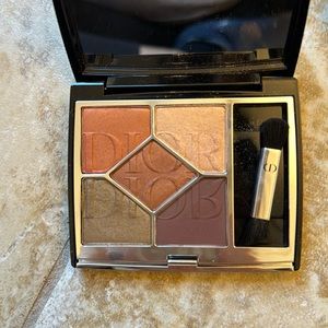 Dior eyeshadow